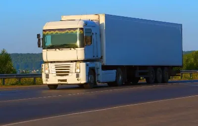 Adana ile Nilüfer Arası Öğrenci Eşyası Taşıma